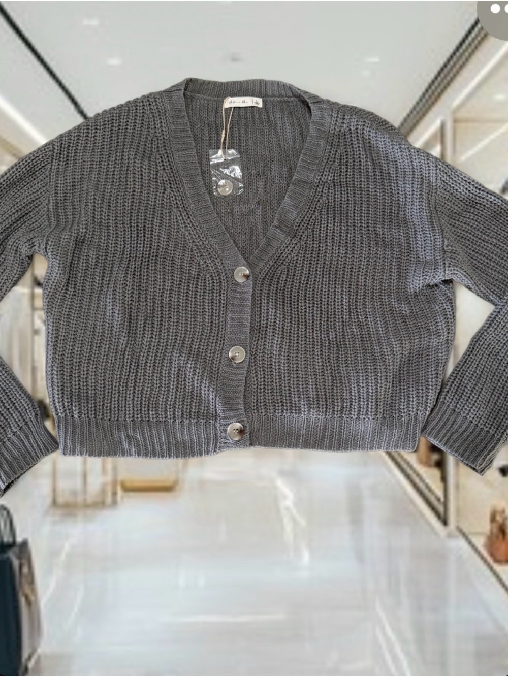 New —Active USA Waffle Knit V-Neck cropped Button Cardigan - Gray Sz Large